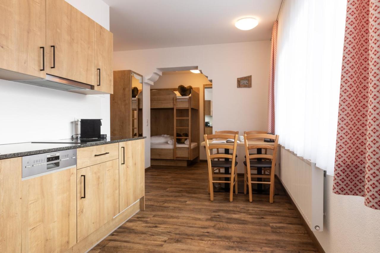 Pitztal Living Aparthotel Jerzens Exterior photo