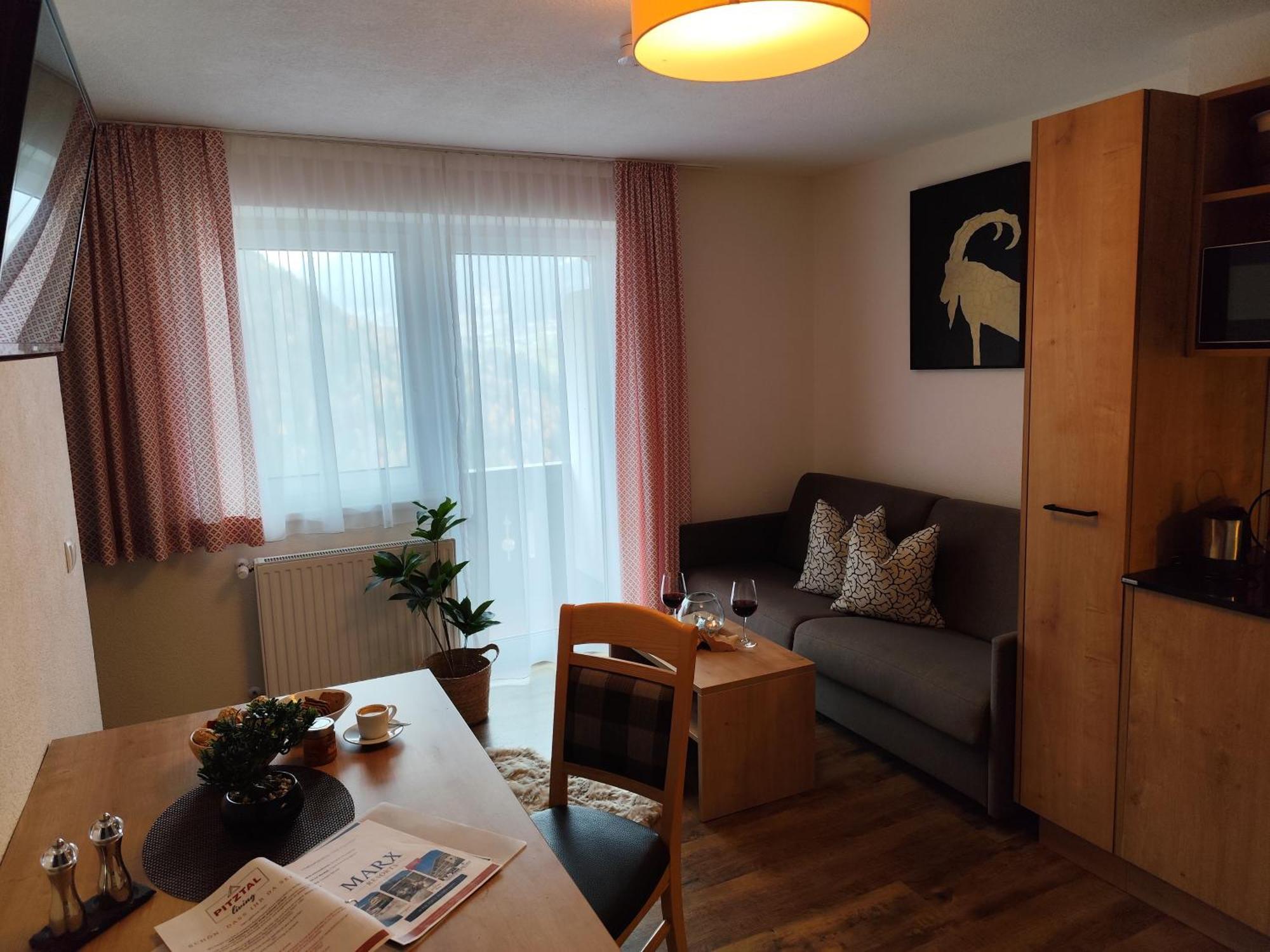 Pitztal Living Aparthotel Jerzens Exterior photo